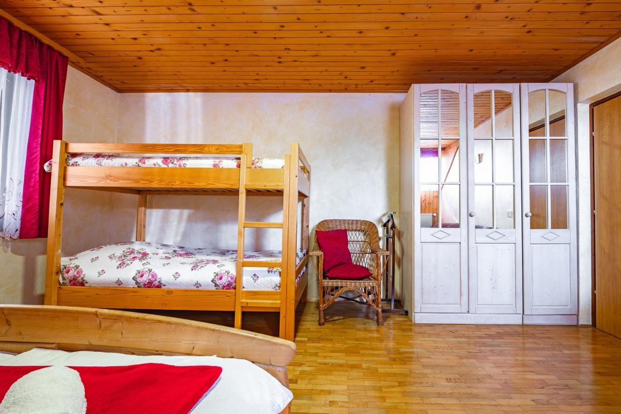 Farm Stay Trlej Begunje na Gorenjskem Room photo